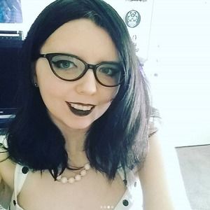 Meet your Posher, Makayla